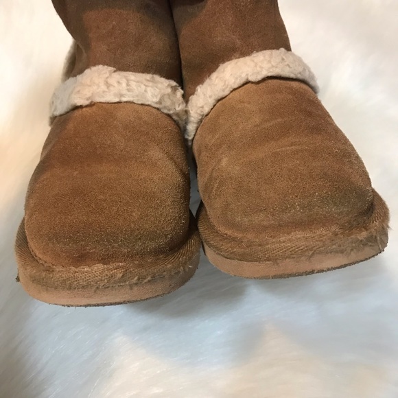 PAWZ by BearPaw ⚜️ Hailey Toddler Cow Suede Boots - Picture 11 of 16